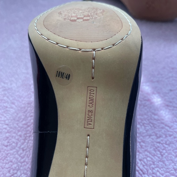 Vince Camuto Black Heels - Picture 5 of 6